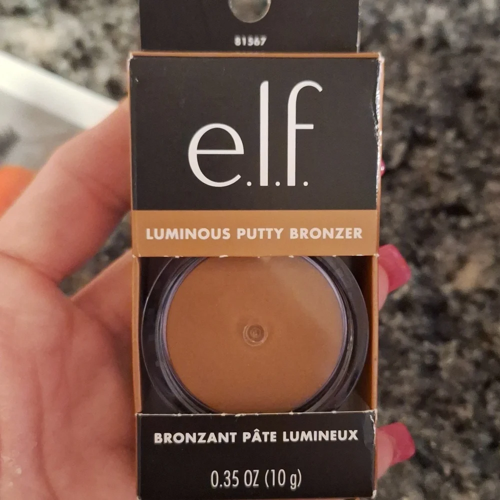 BUYERS GIVAWAY!  Pink Metallic Bag, Brush Set, Lip Gloss &  Elf Bronzer! - Picture 7 of 8